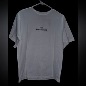 Uniqlo White Graphic Tee